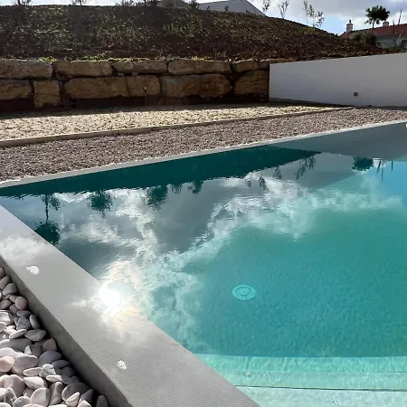 Luxury With Heated Pool & Panoramic Ocean & Valley Views São Martinho do Porto