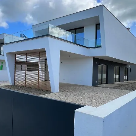 Luxury With Heated Pool & Panoramic Ocean & Valley Views