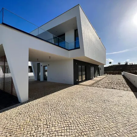 Luxury With Heated Pool & Panoramic Ocean & Valley Views * São Martinho do Porto