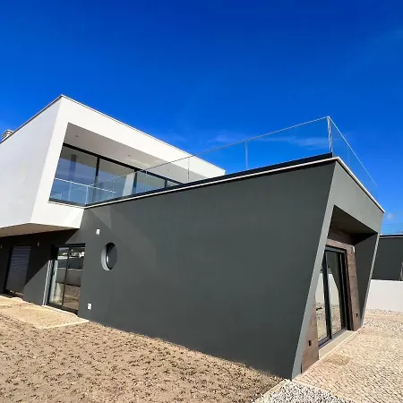 Luxury With Heated Pool & Panoramic Ocean & Valley Views *