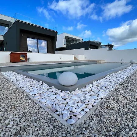 Luxury With Heated Pool & Panoramic Ocean & Valley Views * São Martinho do Porto