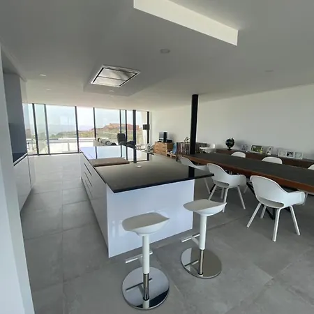 Villa Luxury With Heated Pool & Panoramic Ocean & Valley Views *