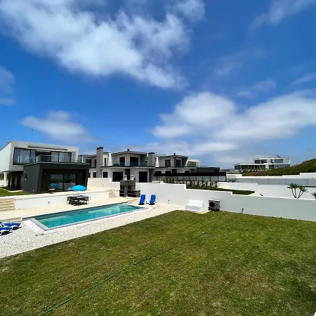 Luxury With Heated Pool & Panoramic Ocean & Valley Views Willa *