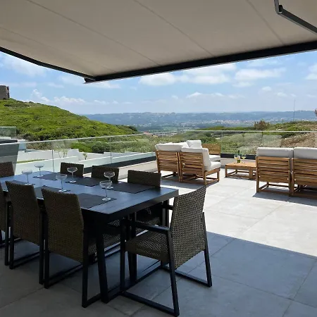 Luxury With Heated Pool & Panoramic Ocean & Valley Views Villa São Martinho do Porto