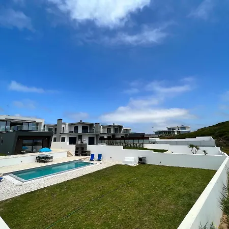 Luxury With Heated Pool & Panoramic Ocean & Valley Views * São Martinho do Porto