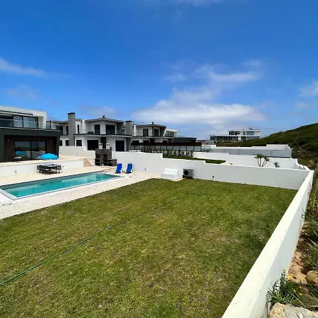 Vila Luxury With Heated Pool & Panoramic Ocean & Valley Views *
