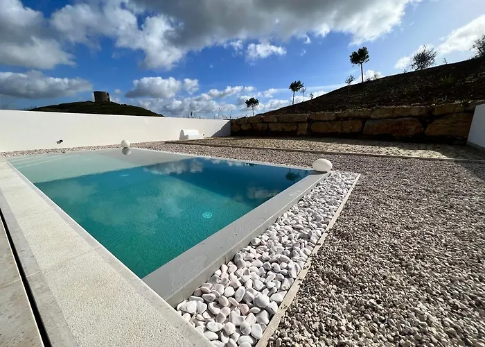Luxury With Heated Pool & Panoramic Ocean & Valley Views *