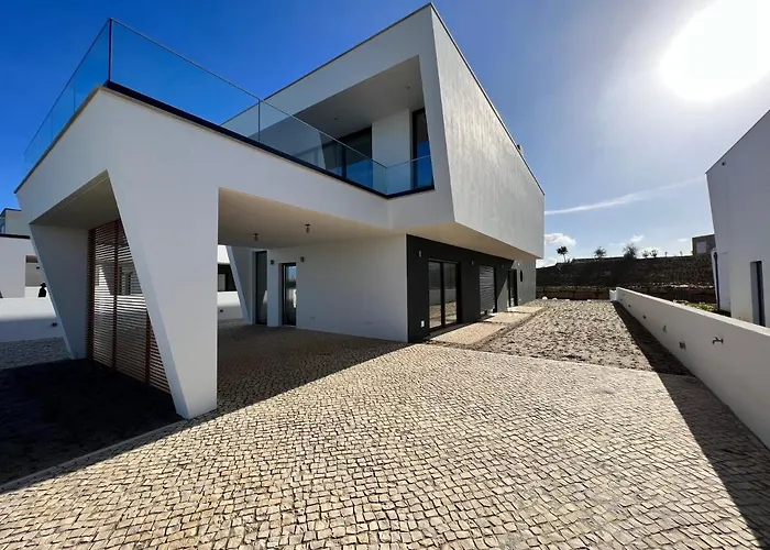 Luxury With Heated Pool & Panoramic Ocean & Valley Views * São Martinho do Porto