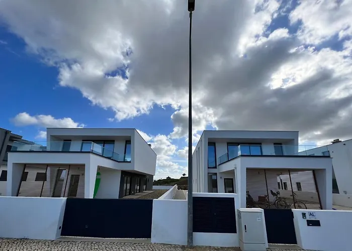 Villa Luxury With Heated Pool & Panoramic Ocean & Valley Views *