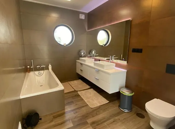 Villa Luxury With Heated Pool & Panoramic Ocean & Valley Views *