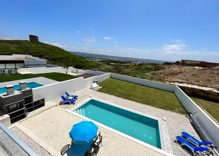 Luxury With Heated Pool & Panoramic Ocean & Valley Views Villa *