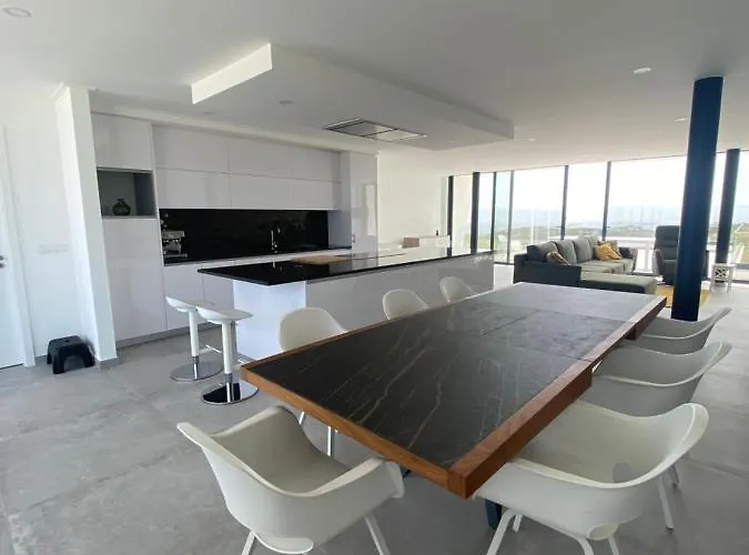 Villa Luxury With Heated Pool & Panoramic Ocean & Valley Views *